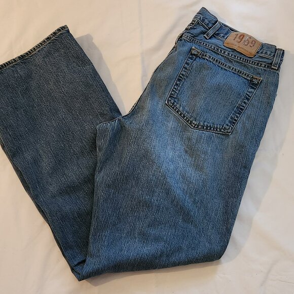 GAP 1969 jeans sz 38 x 34 loose fit good condition - Picture 1 of 3